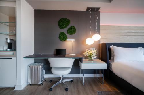 Hotel Zena Washington DC Image