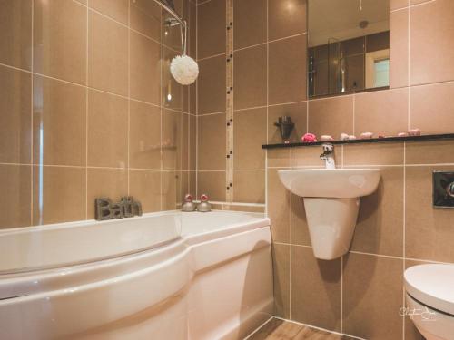Honeybee Cottage 15P – Photos 3