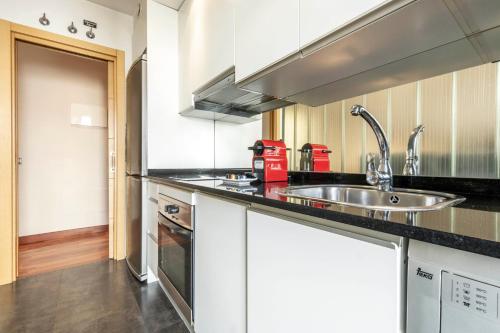 Luxury apartments in Barrio Palacio photo 125