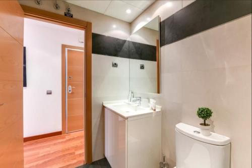 Luxury apartments in Barrio Palacio photo 137