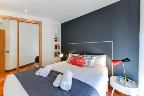Luxury apartments in Barrio Palacio photo 134