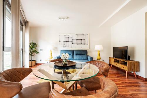Luxury apartments in Barrio Palacio photo 138
