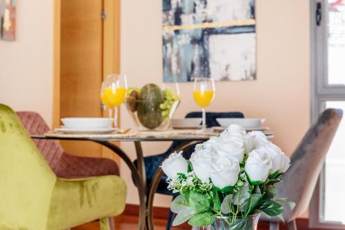 Luxury apartments in Barrio Palacio photo 153