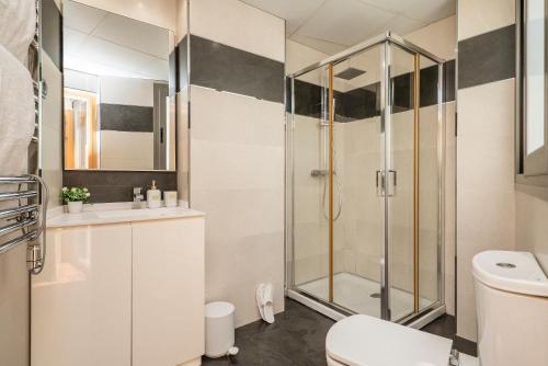 Luxury apartments in Barrio Palacio photo 158