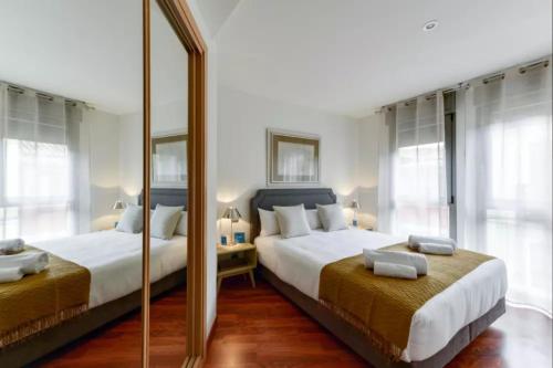 Luxury apartments in Barrio Palacio photo 147