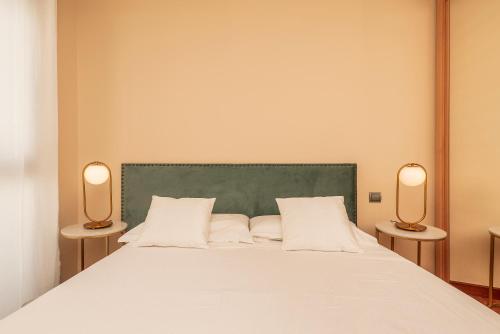 Luxury apartments in Barrio Palacio photo 157