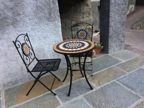 Patio nebo venkovní prostory v ubytování Lo Bòi Avise