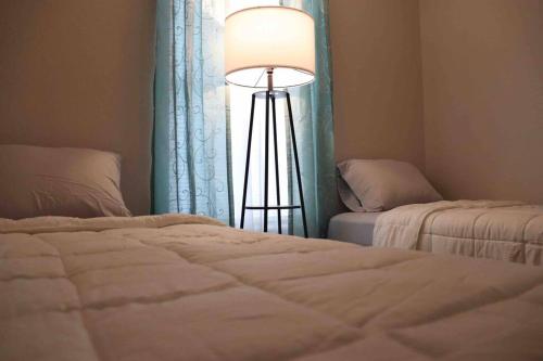 Cozy 2-Bedroom Rental Unit – Photos 3