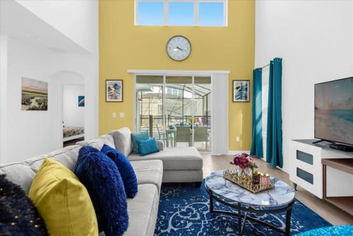 Stylish Resort Villa w/ Pool Near Disney Gated 5BR photo 15