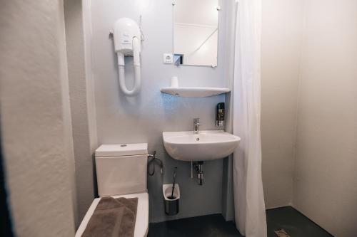 Ένα μπάνιο στο Hotel Renesse