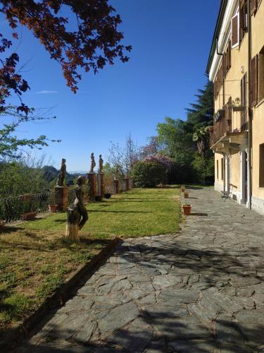 Villa Campana free private parking photo 40