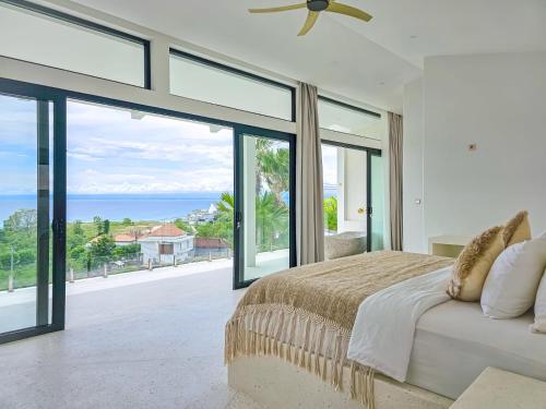 Two Bedroom Boutique Oceanview Luxury Villa with Rooftop Oceanview Sauna