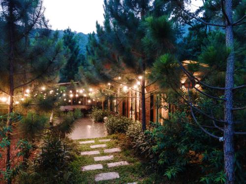 Сад в LEE & Sau Sau Garden - Venuestay