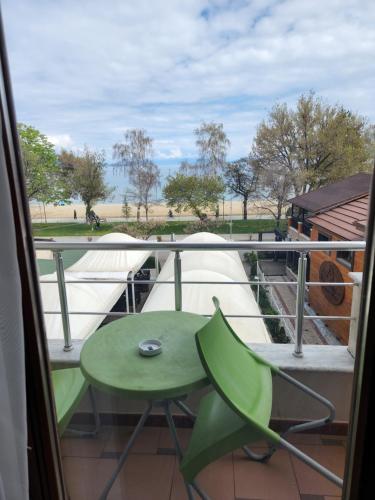 Balkón nebo terasa v ubytování Guesthouse Bimbli
