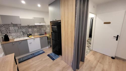 Dapur atau dapur kecil di Gîtes de Seille