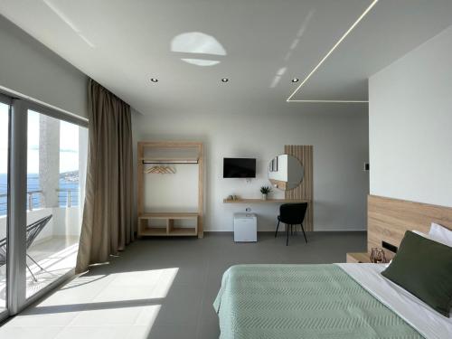 Helen's Seaside Resort