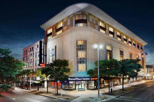 a large building on a city street at night at TownePlace Suites by Marriott San Antonio Downtown Riverwalk in San Antonio