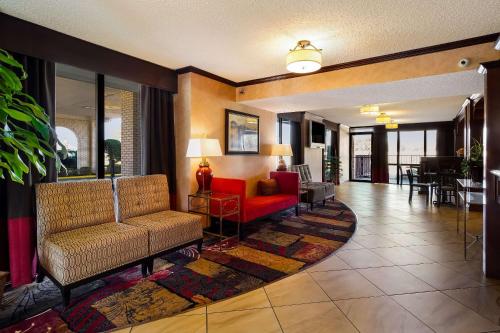 Quality Inn & Suites – Photos 2