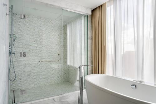 JW Marriott Tampa Water Street Image