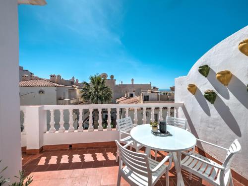 Penthouse with roof terrace in Parador, Nerja