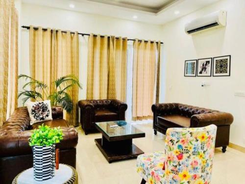 Χώρος καθιστικού στο Olive Service Apartments - DLF Cyber City