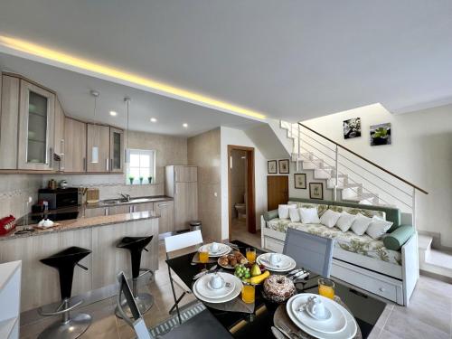 Carvoeiro Terrace by Homing