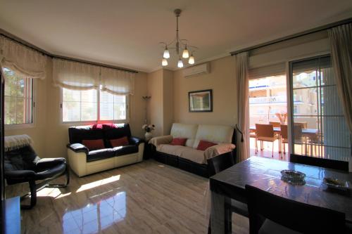 Apartamento con magnífica terraza en El Campello C105