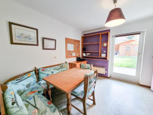 Posedenie v ubytovaní Ruhige Wohnung mit schönem Eigengarten in Seeboden am Millstättersee
