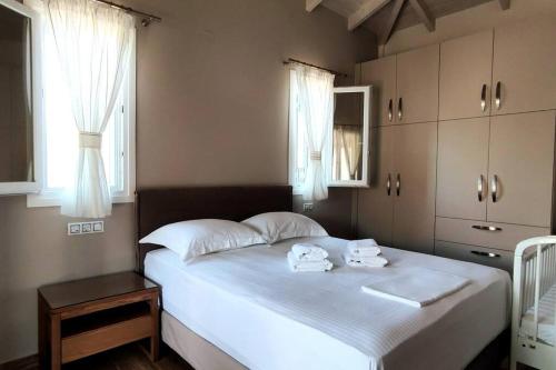 Villa *ONEIRO*/5 min from town and sea/Mountain view