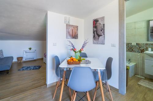 Imagen de la galería de Villa Sele Fontanebianche - Sud, en Fontane Bianche
