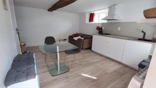 Zdjęcie z galerii obiektu Maisonnette au coeur de Grand-Fougeray w mieście Grand-Fougeray