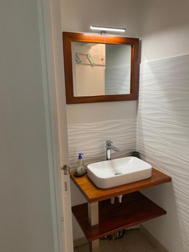 Bany a La Case de Guy