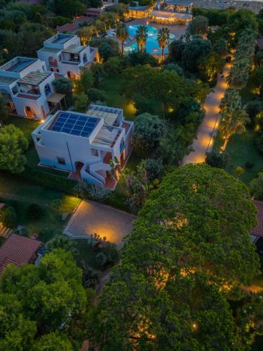 Άποψη από ψηλά του Trezene Village