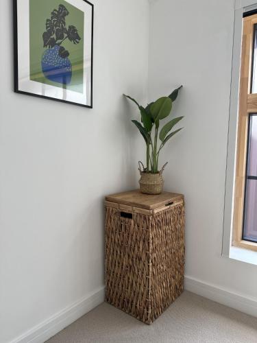 Ideal Bristol getaway - 3 bed harbourside home photo 47
