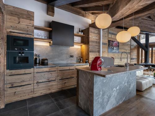 Chalet design 5* avec piscine, hammam, cinéma et parking à Val d'Isère