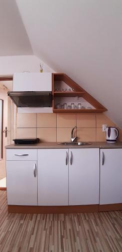 Dapur atau dapur kecil di Apartmány Lúčky 30