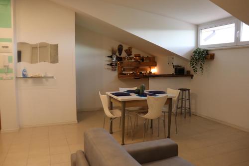 Afbeelding uit fotogalerij van Casa Vacanze "La Mansardina" in Ortona