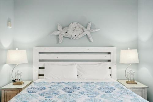 A Shore Thing at Laketown Wharf #1904 by Nautical Properties photo 6