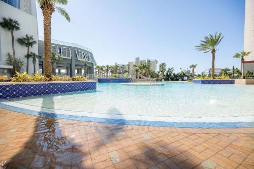 A Shore Thing at Laketown Wharf #1904 by Nautical Properties photo 29