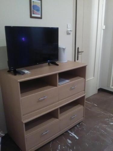 Alexandros Studios & Apartments