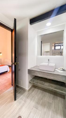 LAGOGRANDE HOTELにあるベッド