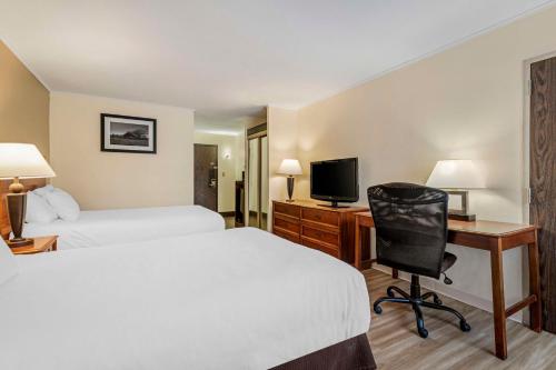 Ένα ή περισσότερα κρεβάτια σε δωμάτιο στο Best Western Plus Augusta Civic Center Inn