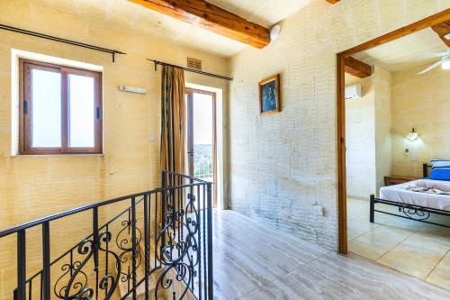 Ta Guljetta 4 bedroom Villa with private poolにあるベッド