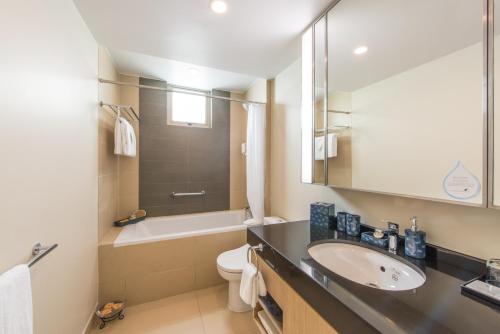 Somerset Ho Chi Minh City tesisinde bir banyo