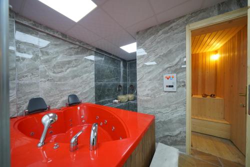 Goreme Cave Rooms&Poolにあるバスルーム