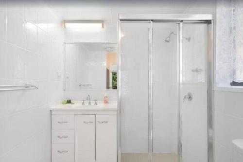 Vonios kambarys apgyvendinimo įstaigoje Salerno - Hosted by Burleigh Letting