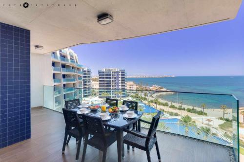 Apartamento SEA SENSES VICTORIA frente al mar, Torrevieja ...