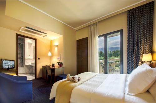 Gallery image of Dekelia Hotel in Athens