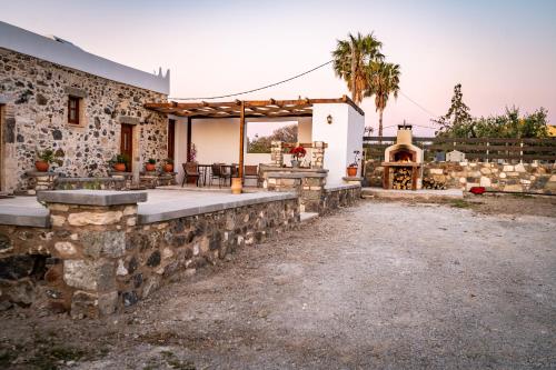 Paradisi Stone House
