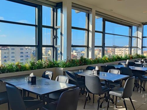Restaurace v ubytování Caesar Hotel Ramallah